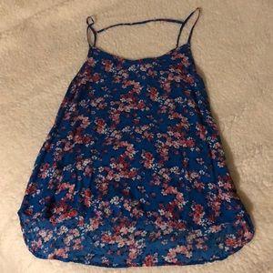 Blue floral tank